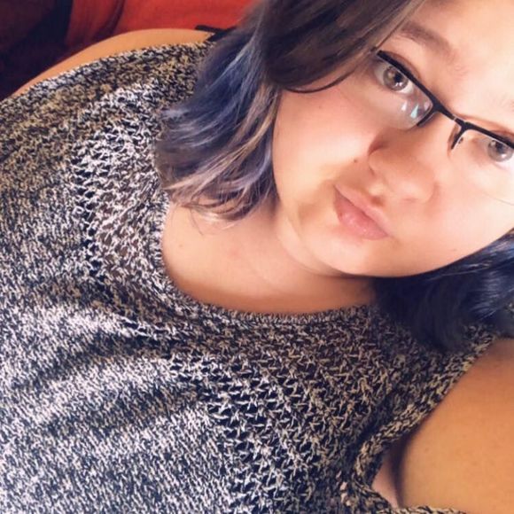 Meet your Posher, Leslie - Picture 1 of 1